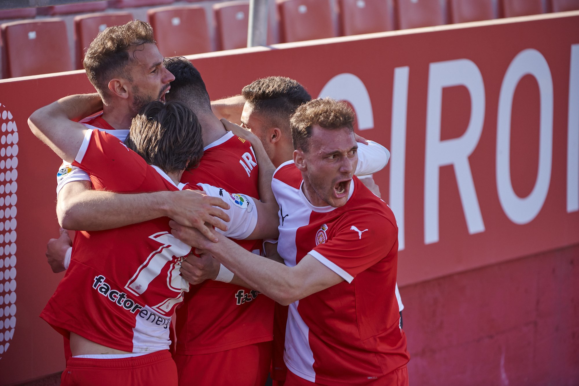 El Girona cierra una jornada redonda para los catalanes de Segunda