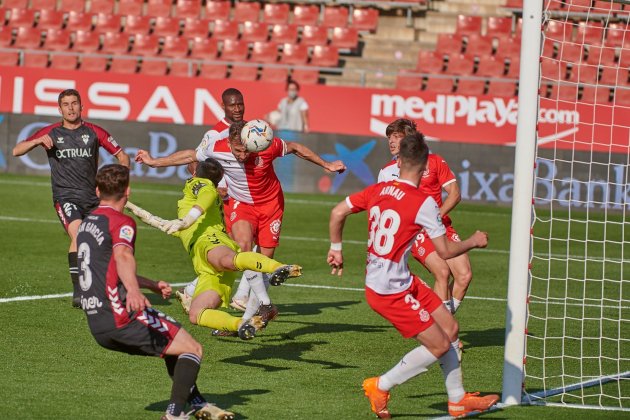 remate stuani girona @gironafc