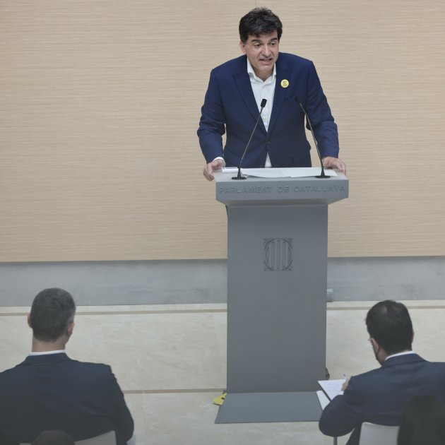 Sabrià critica la "gravetat de l'abstenció" de Junts, malgrat el "canvi de to"