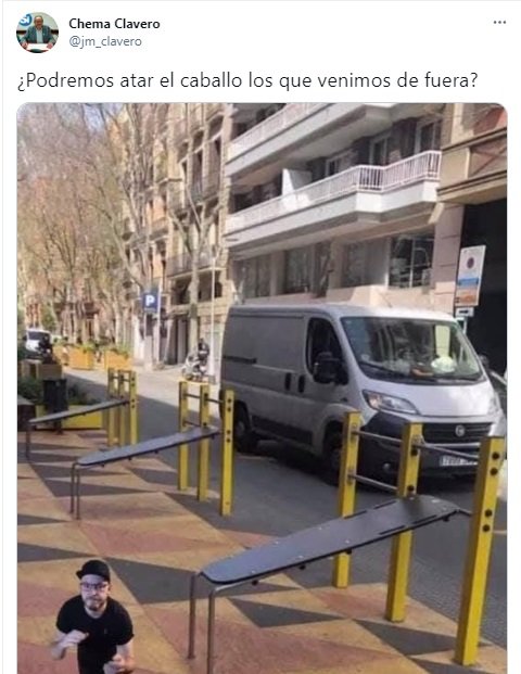 Taules Colau TUIT