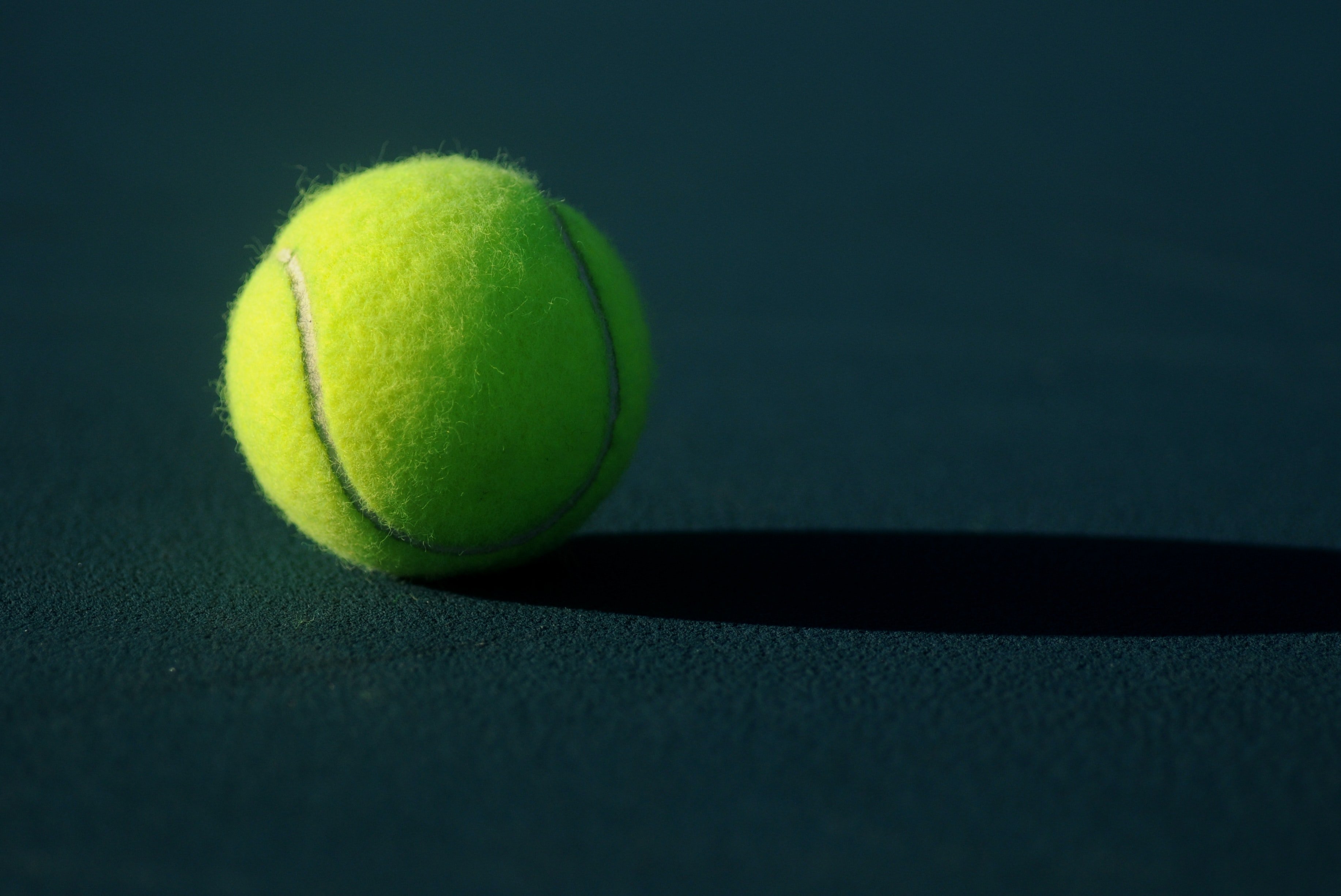 ¿Es posible adelgazar haciendo ejercicios con una pelota de tenis?