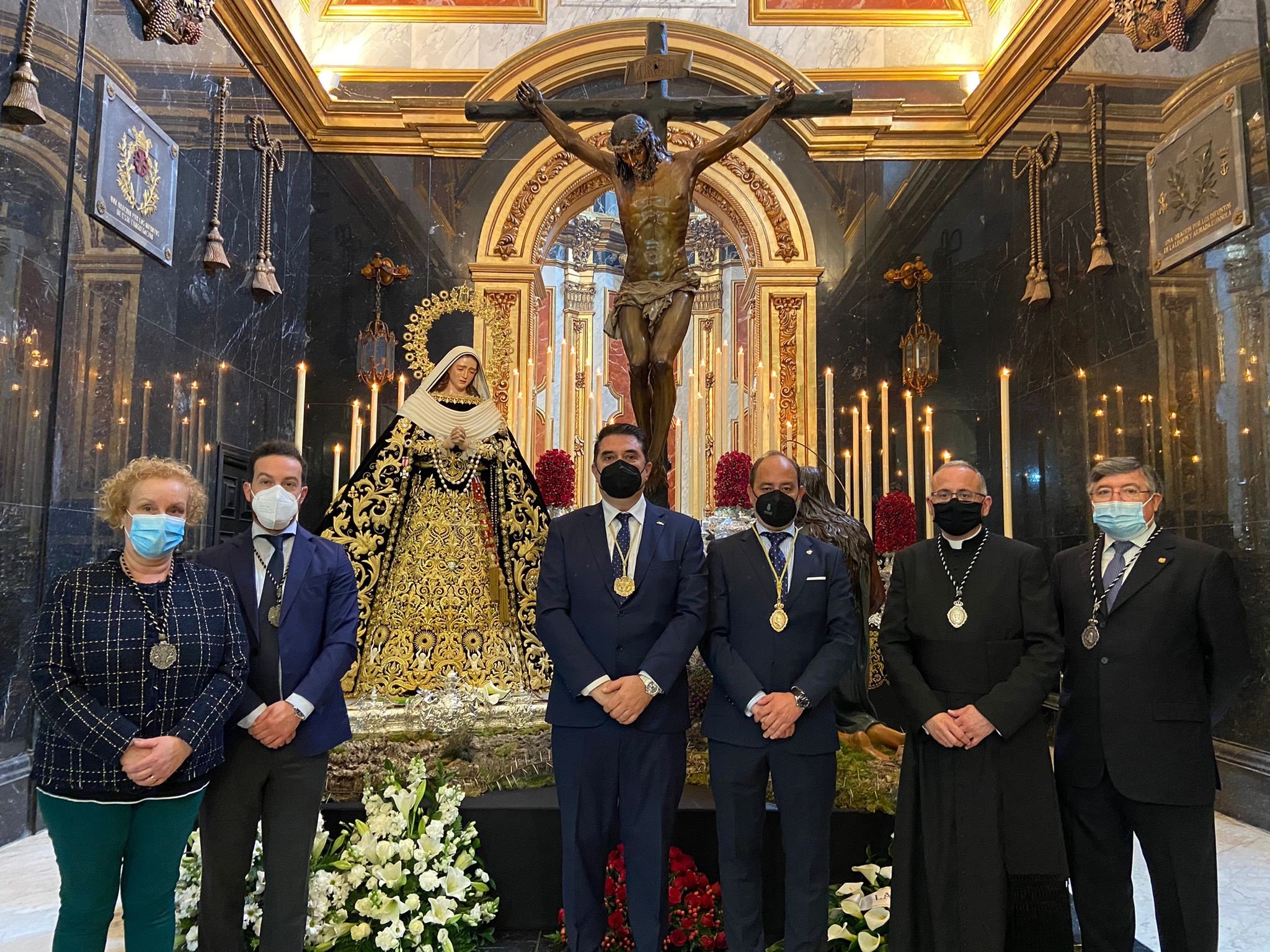 Málaga sin procesiones, pero la Legión canta 'El novio de la muerte'