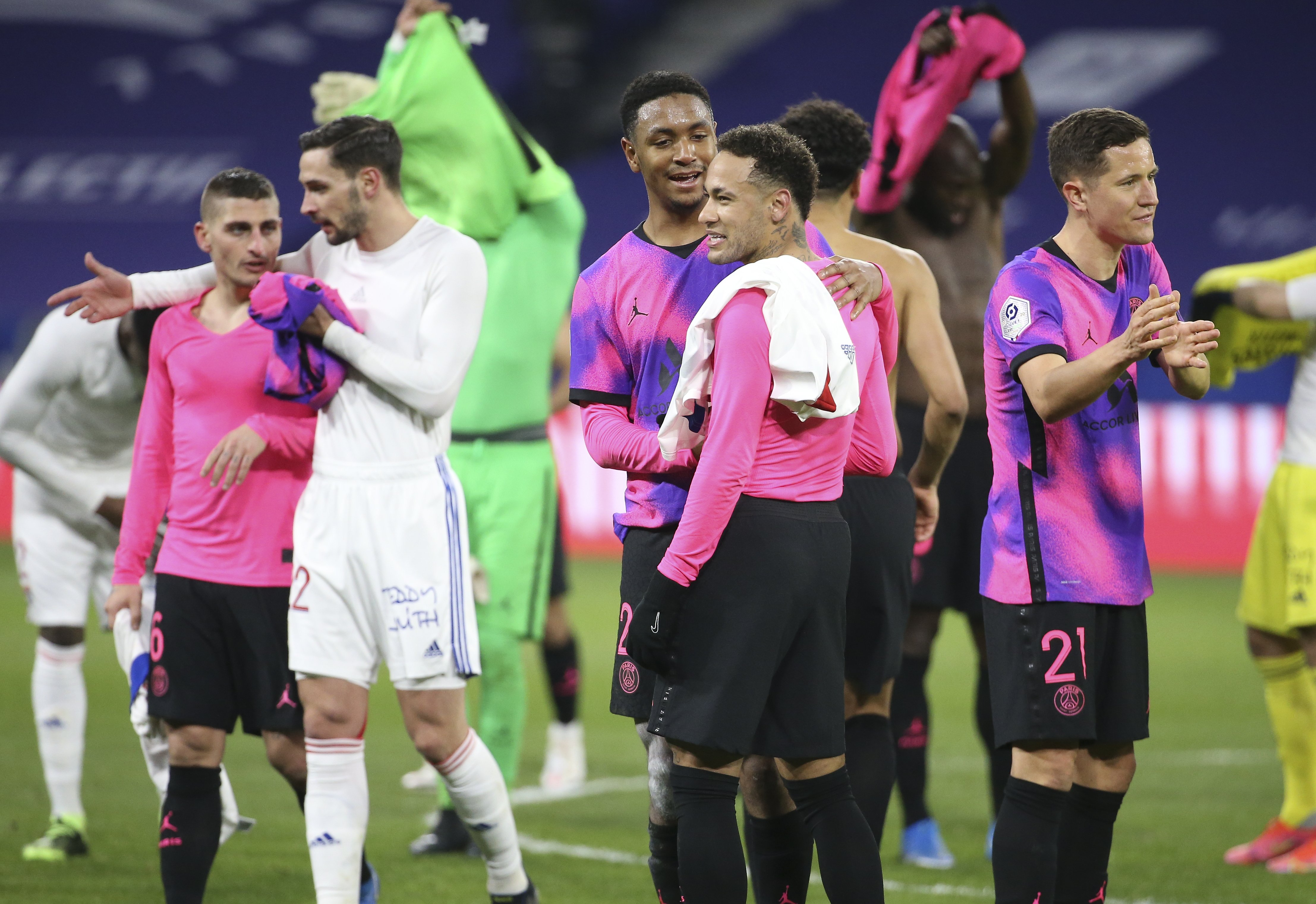 Malestar del vestuario del PSG con Neymar