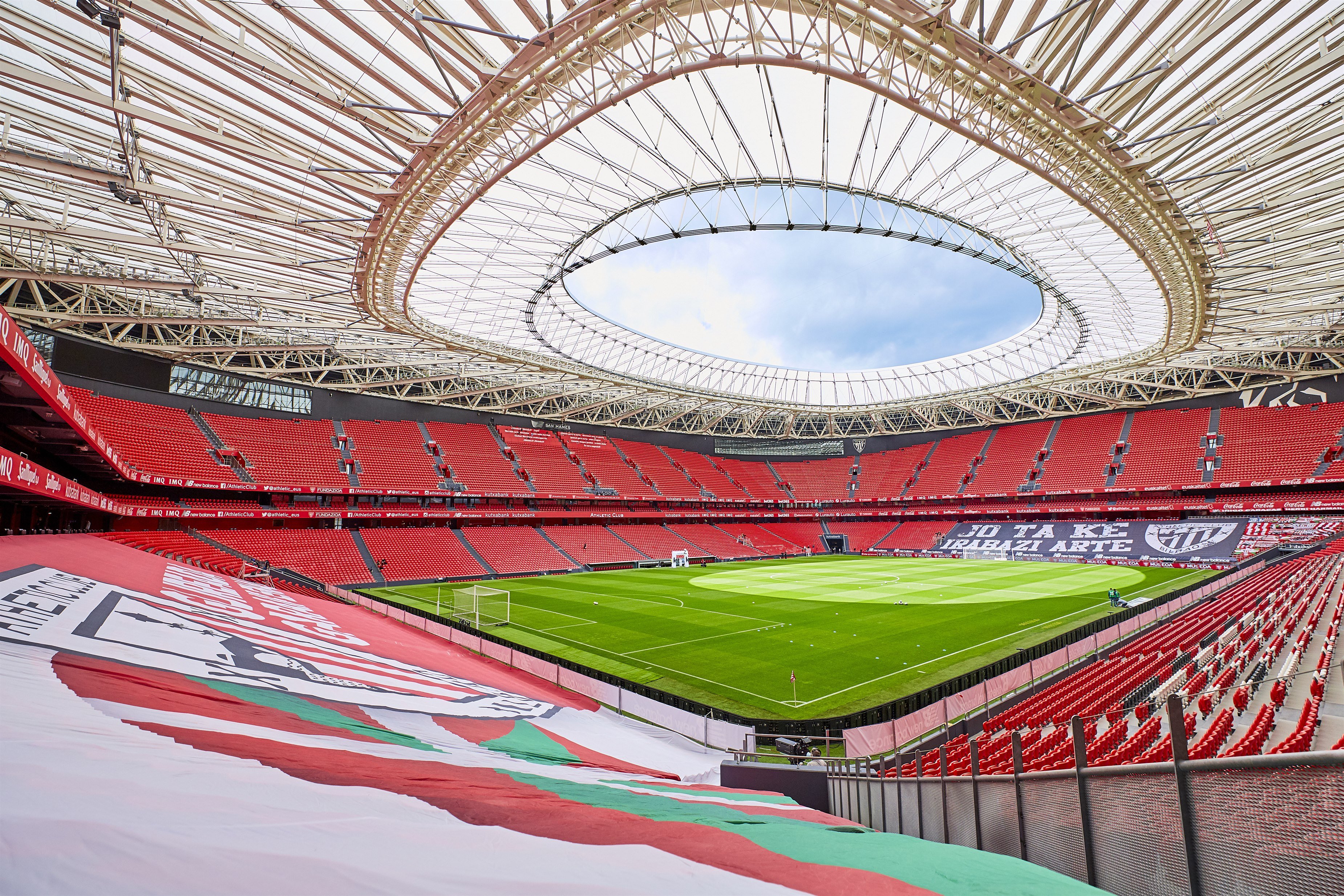 Casi 14.000 espectadores en San Mamés para los partidos de la Eurocopa