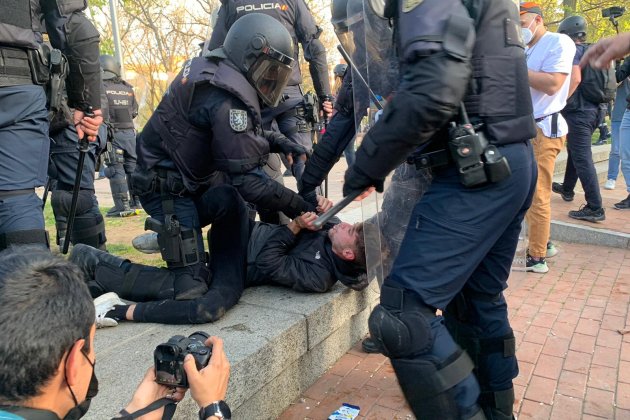 detenido en Vallecas mani antiVox / Nicolas Tomás