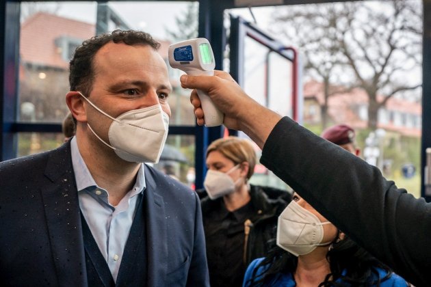 ministro sanidad alemania Jens Spahn coronavirus EFE