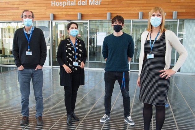 Xavier Castells, Margarita Posso, Javier Louro y Marta Román cancer mama Hopsital Mar Sant Pau