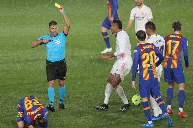 Gil Manzano Clásico Real Madrid Barça EFE Gil Manzano Clásico Real Madrid Barça EFE