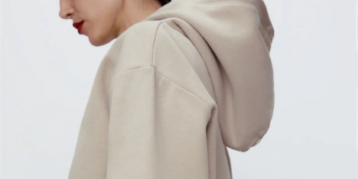 La sudadera de Sara Carbonero que es de Zara y cuesta menos de 20 euros