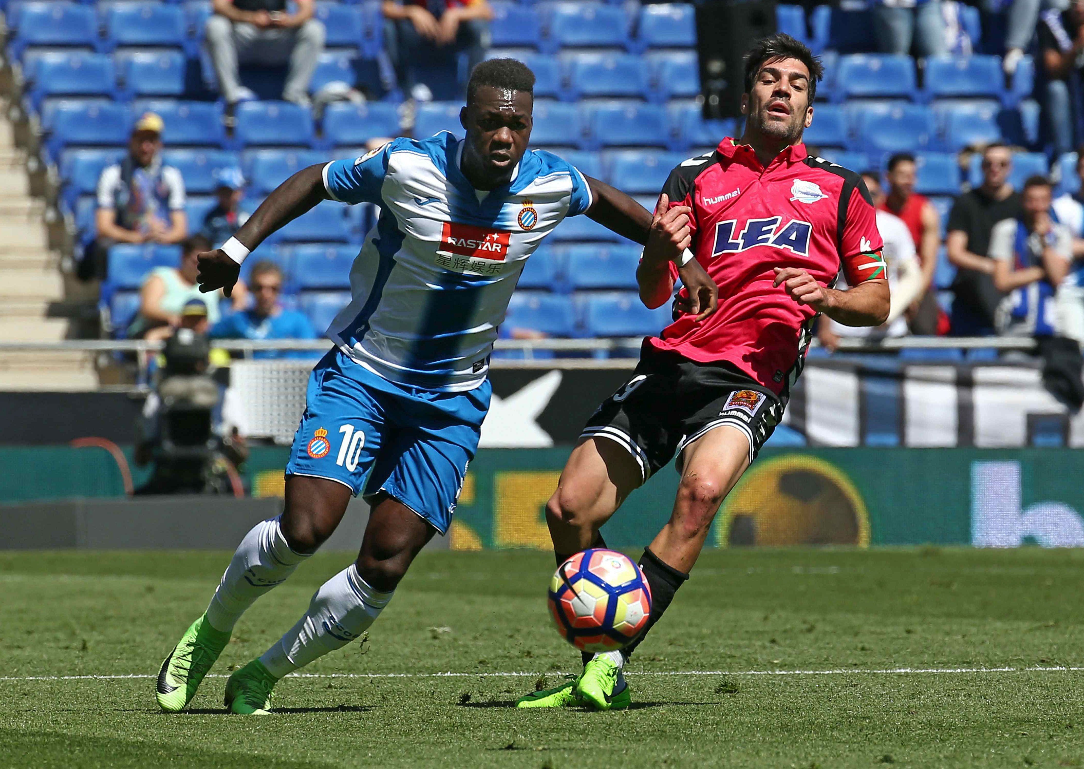 Caicedo deixa l'Espanyol per signar amb la Lazio