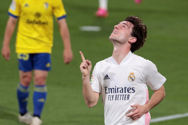 Álvaro Odriozola Cádiz Reial Madrid / Foto: EFE