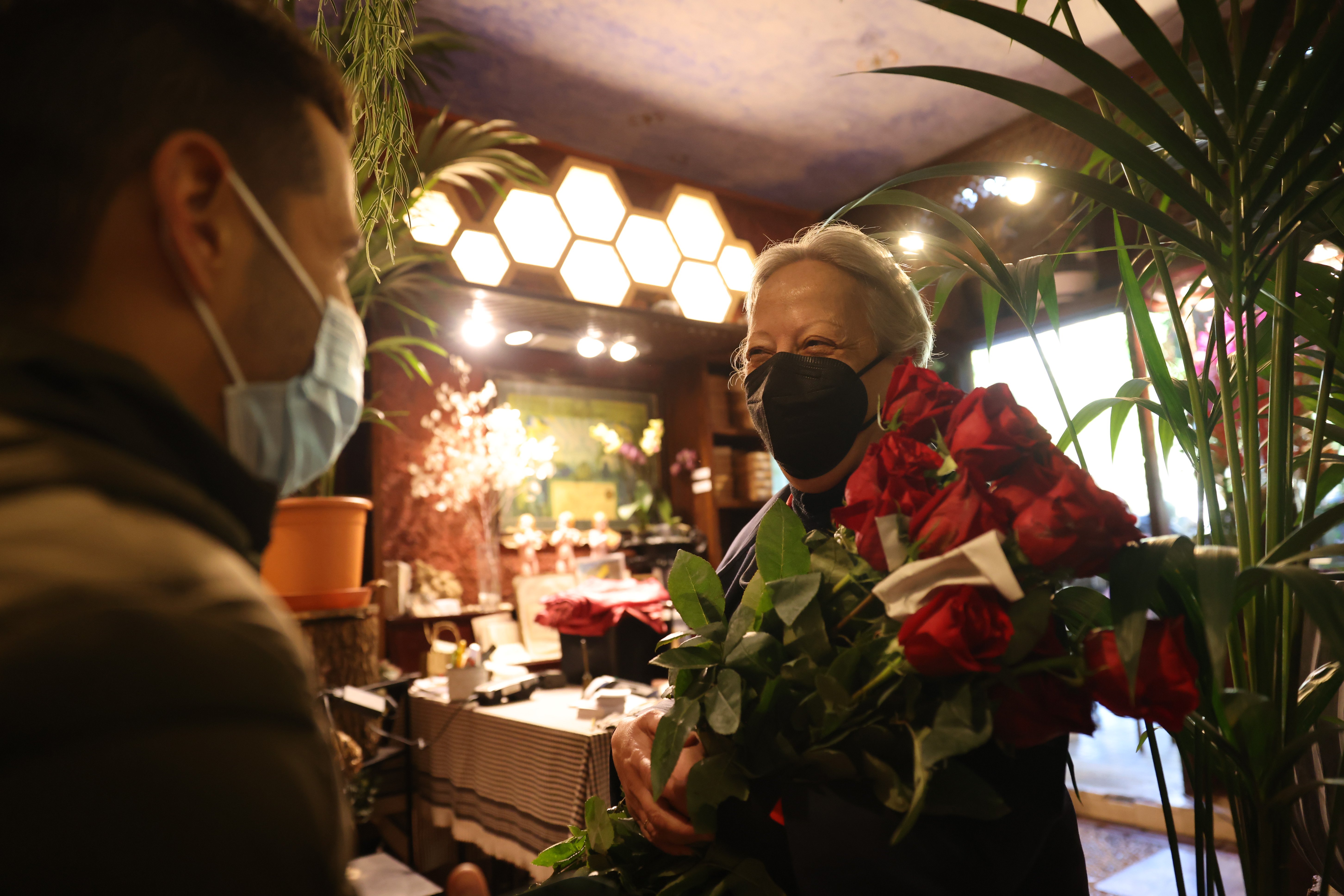12 horas en la vida de una florista por Sant Jordi