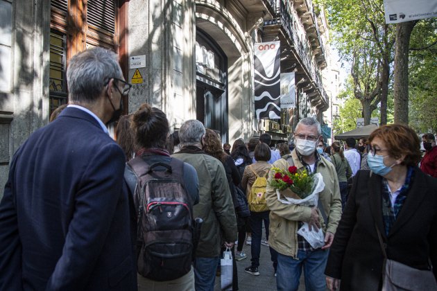 libreria Ona libro Quim Forn Jordi Turull Sant Jordi / Montse Giralt