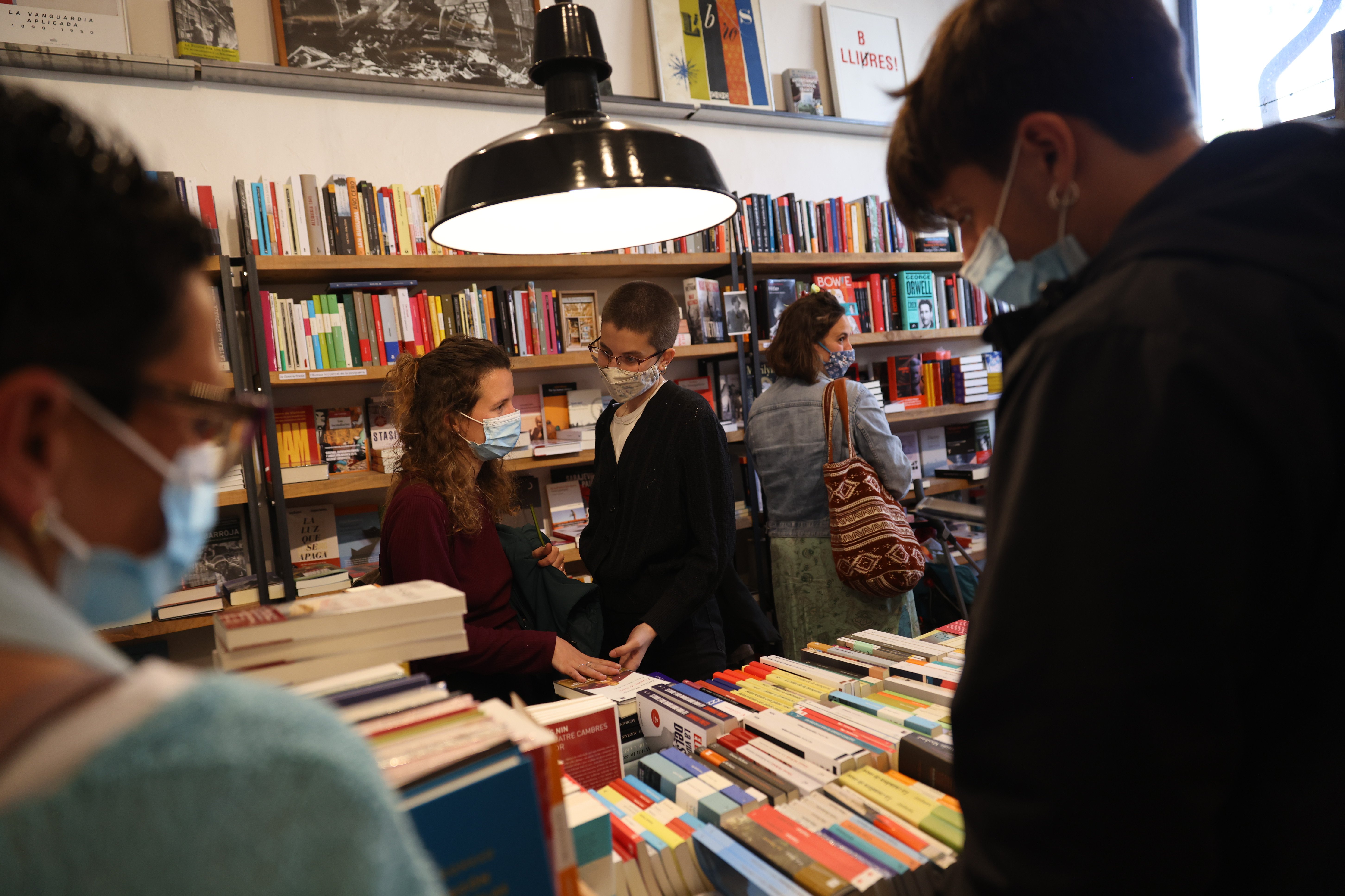 12 horas en la vida de una librera por Sant Jordi