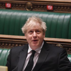 Johnson, assetjat: laboristes i escocesos volen el seu cap per corrupció