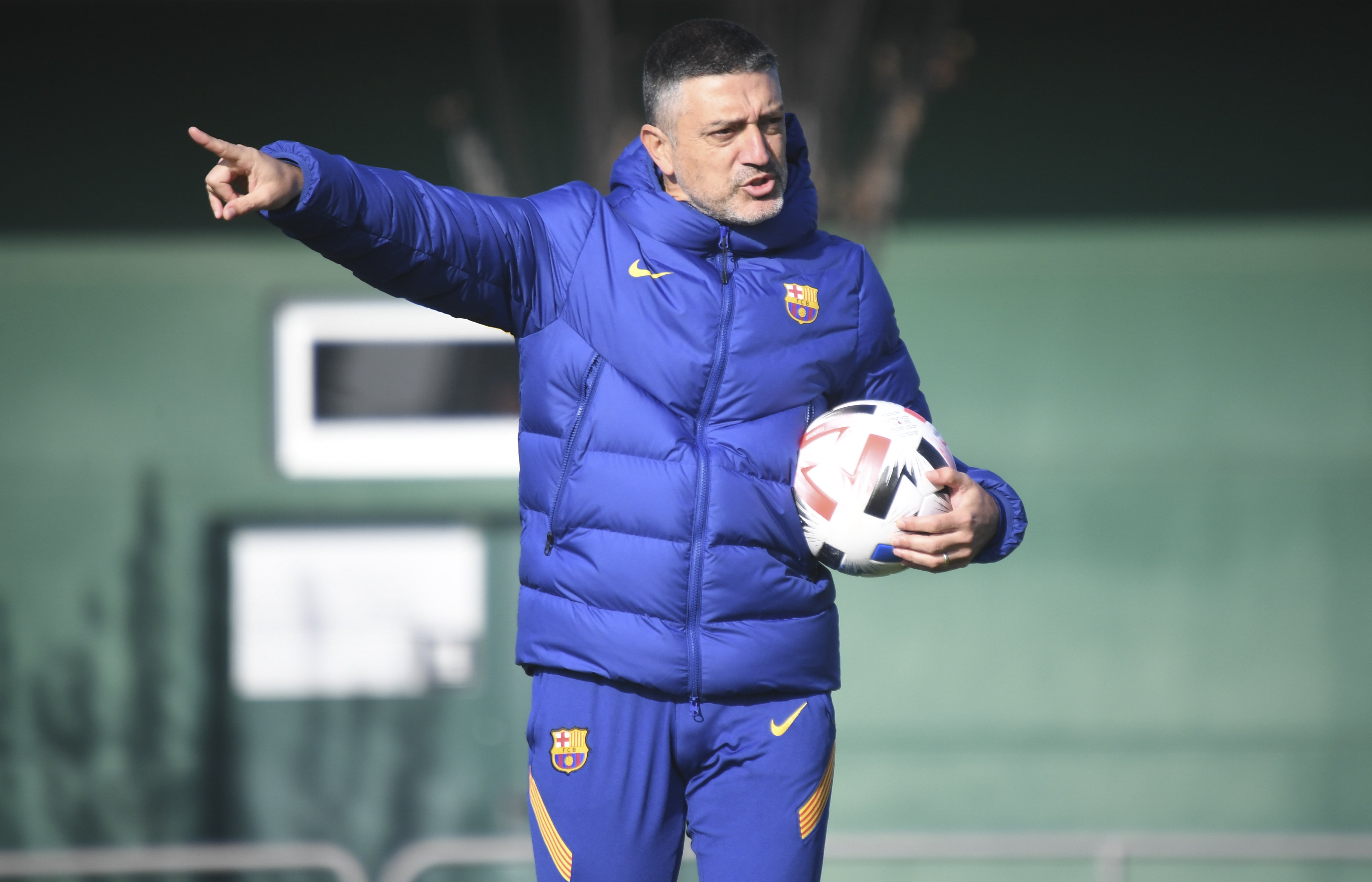 El Barça despide a García Pimienta y prepara una revolución en el fútbol base