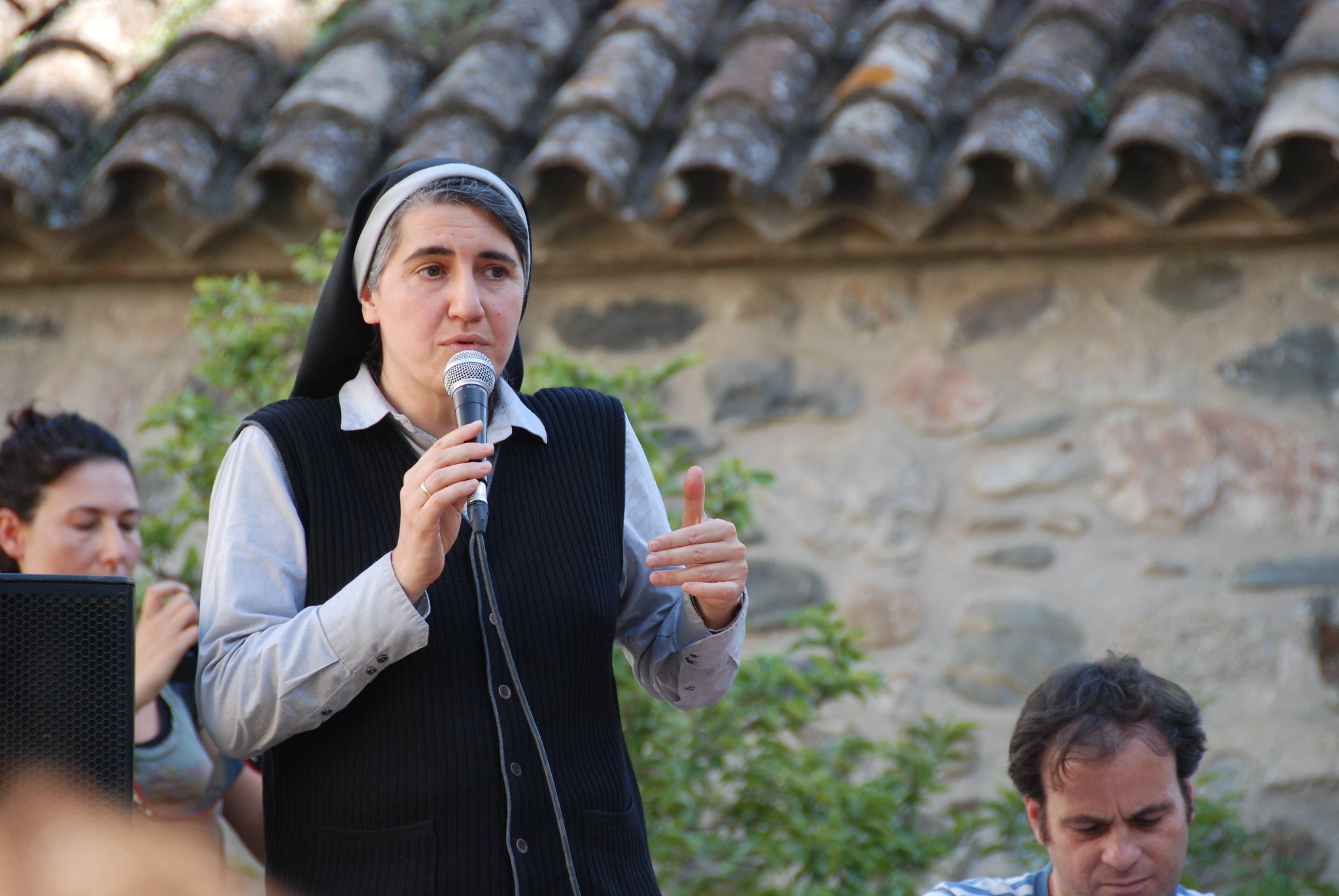 La monja Teresa Forcades, inhabilitada 18 meses por el Col·legi de Metges