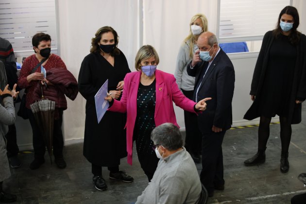 Ada Colau Alba Vergés Fira Barcelona vacunación Covid / Sergi Alcàzar