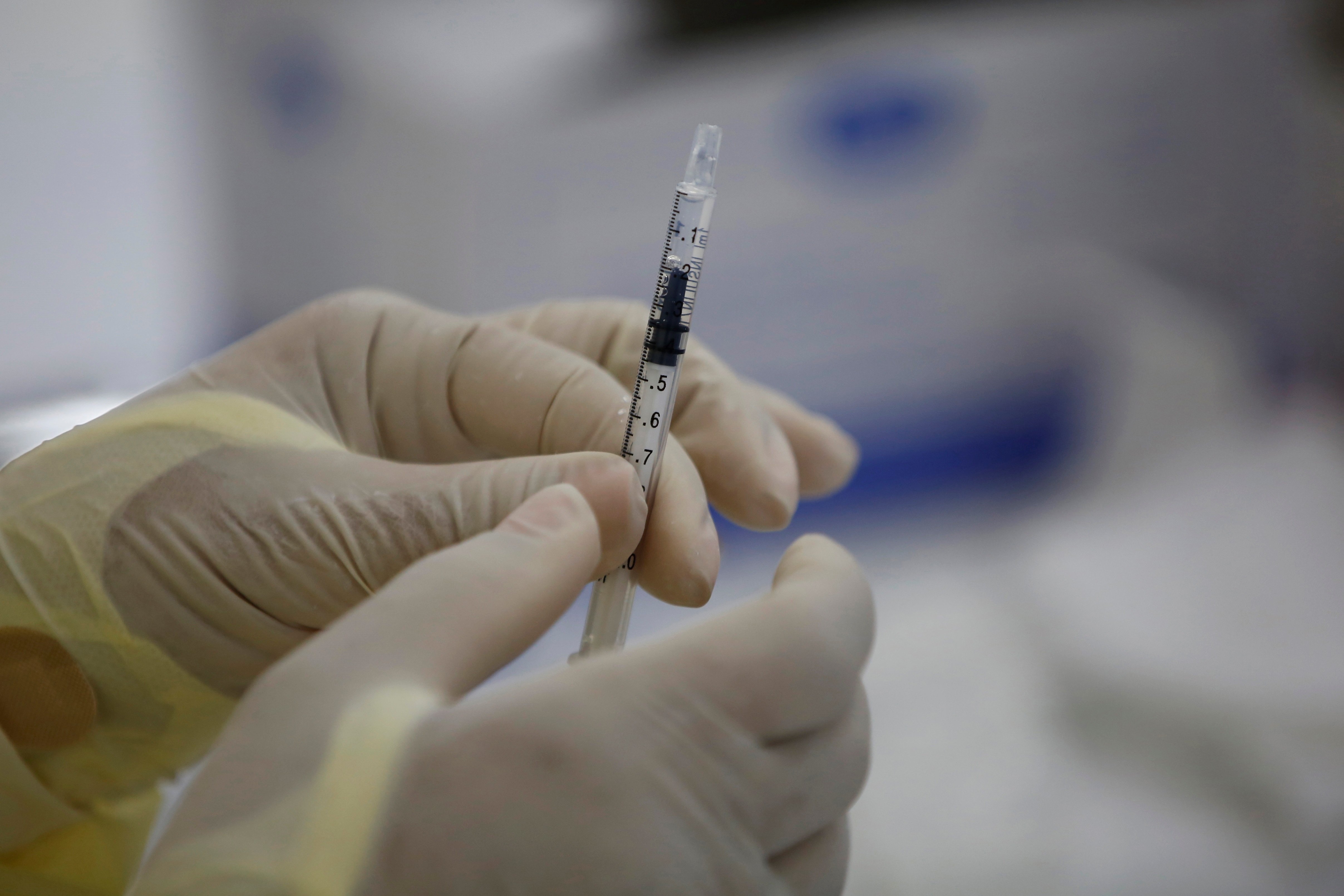 La vacuna de Pfizer necesitará una tercera dosis