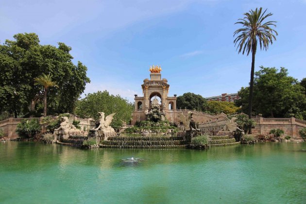 Cascada monumental ciutadella ayuntamiento de barcelona