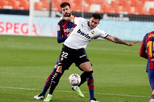 Valencia Barça Piqué EFE