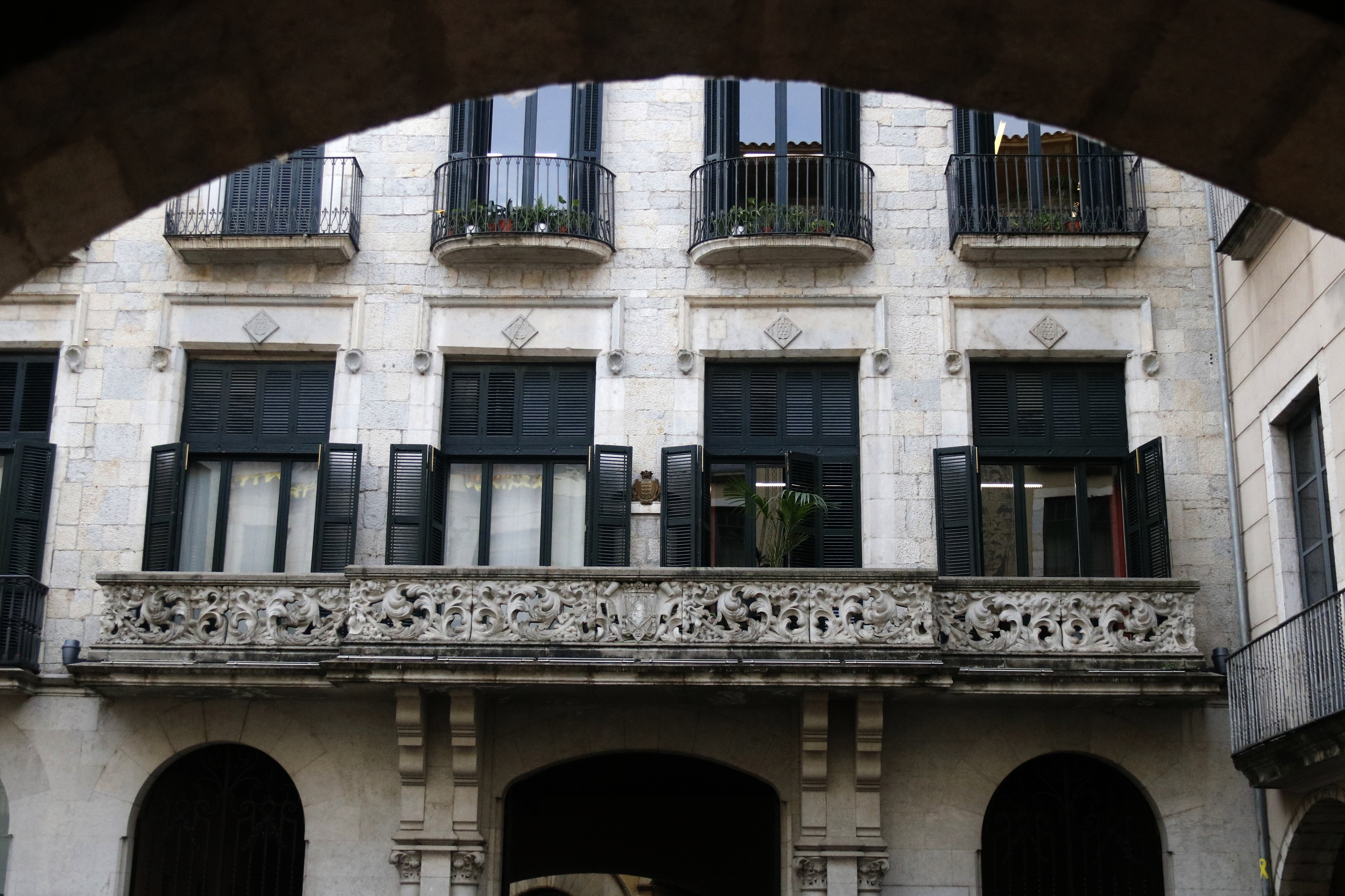 Girona, primer ayuntamiento en dar un permiso por dolor menstrual