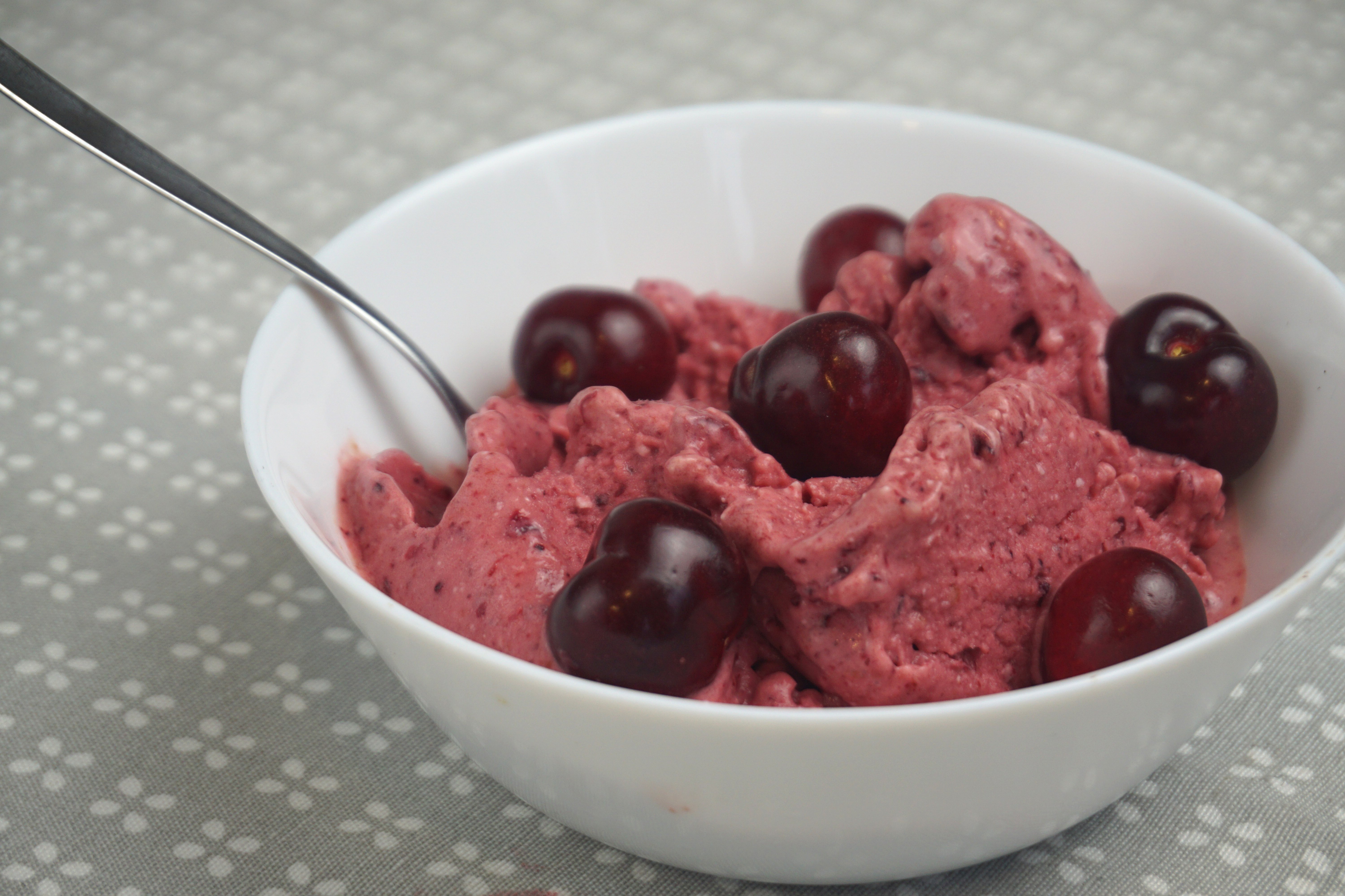 RECETA | Helado exprés de cerezas