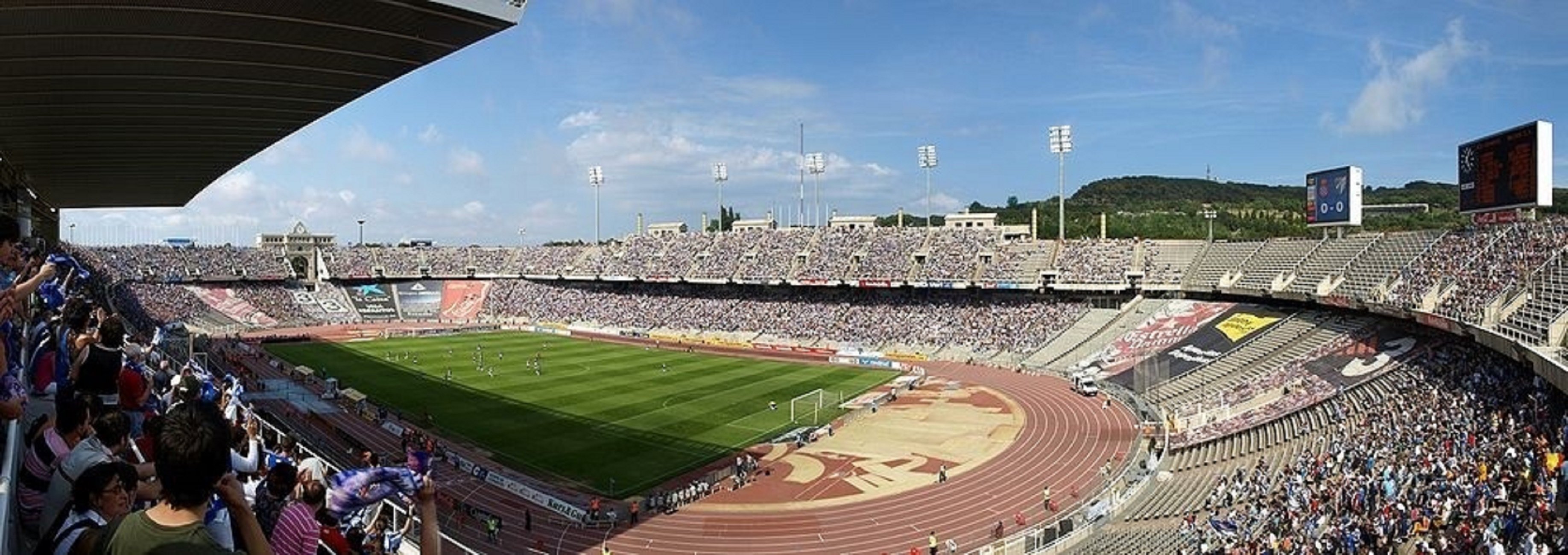 El Barça inicia los trámites para jugar en Montjuïc