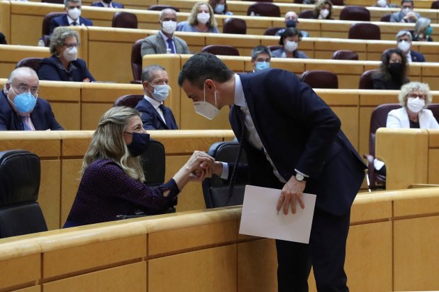 Yolanda Díaz Pedro Sanchez EFE