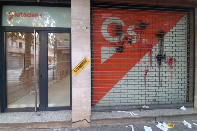 sede Ciudadanos ataque