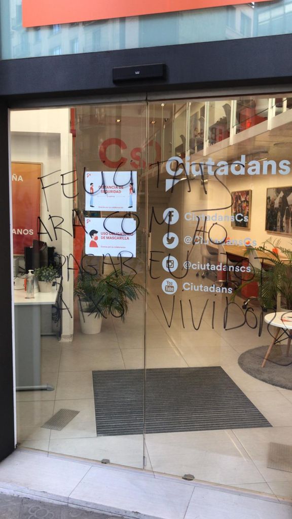 sede Ciudadanos ataque 2
