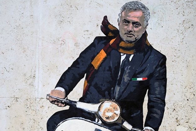 Mourinho Roma Mural / EFE