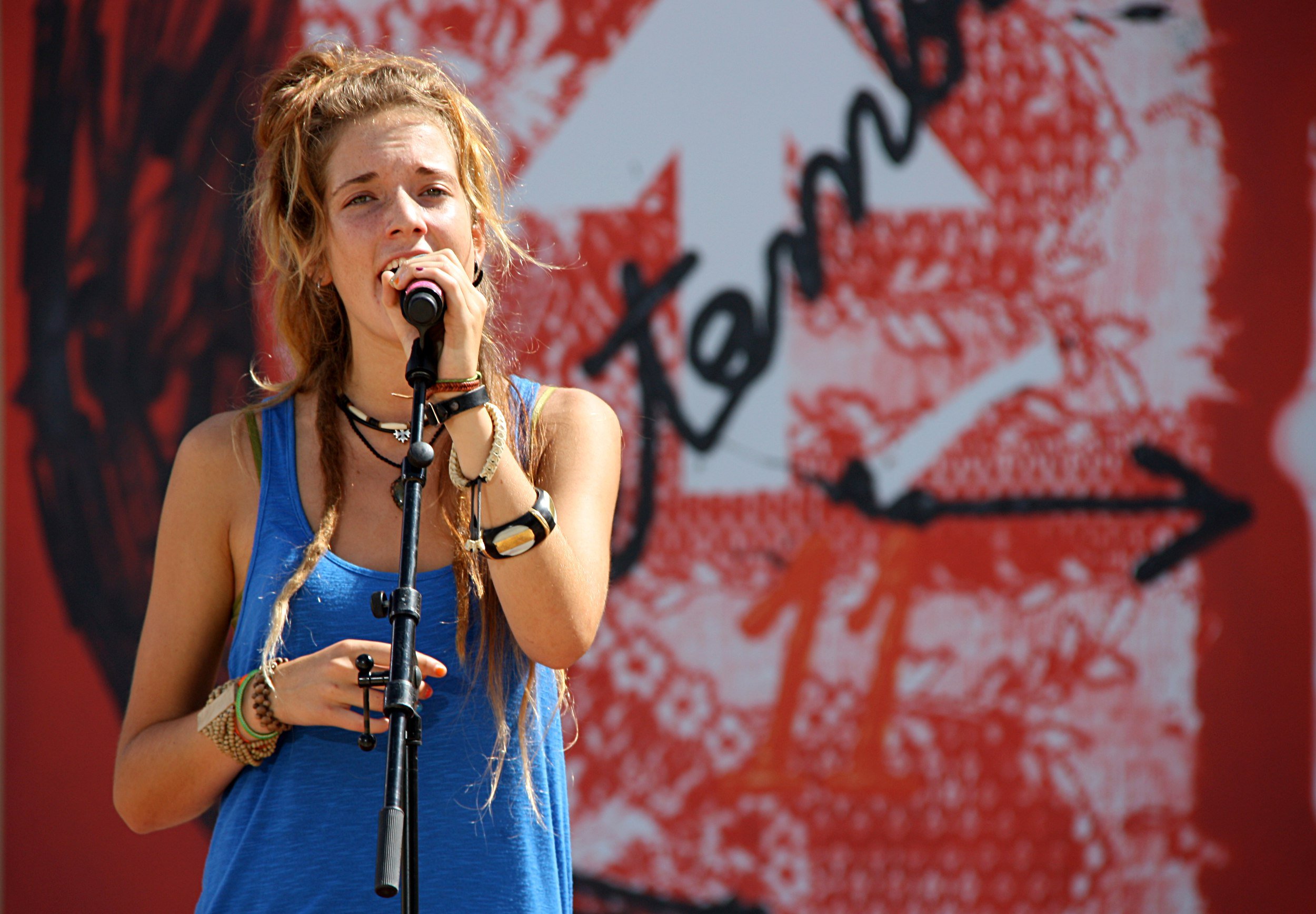 La cantante aranesa Alidé Sans actuará en Nueva York por Sant Jordi