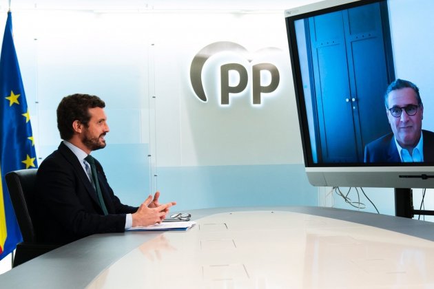 EuropaPress 3702509 lider pp pablo casado reune aziz ajanuch presidente partido reagrupamiento