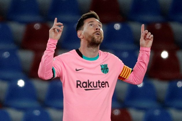 Leo Messi cielo celebracion Barca EFE