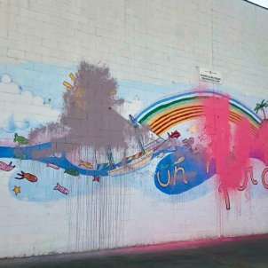 mural indepe anc vandalisme vilassar de mar 