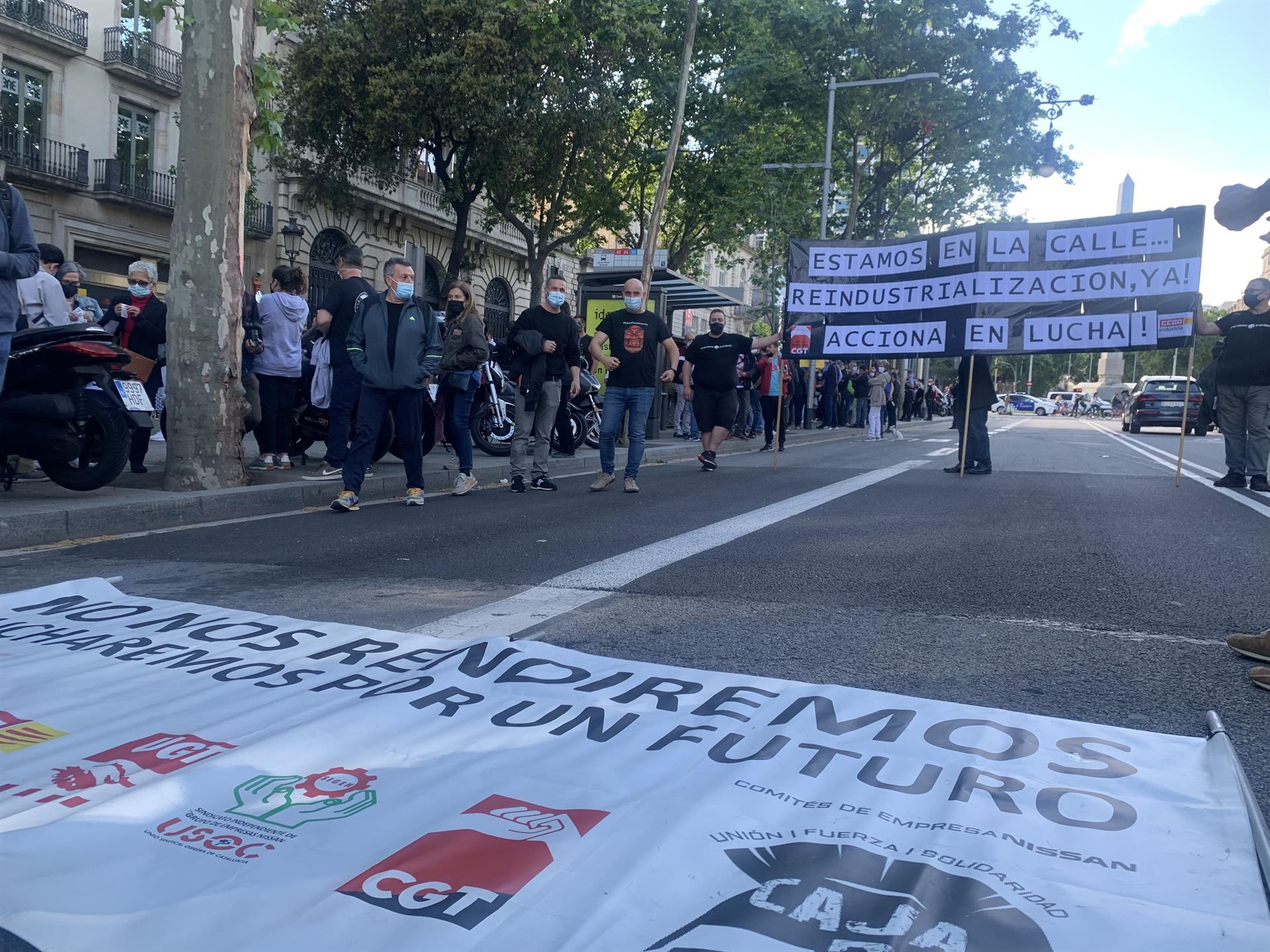 Treballadors de Nissan protesten a Barcelona per exigir un substitut a l'alçada