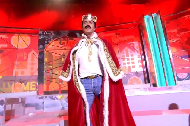 Kiko Matamoros imita a Freddy Mercury Telecinco