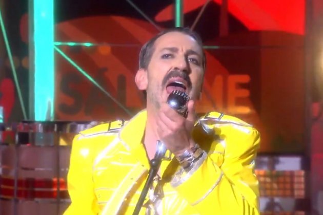 David Valldeperas imita a Freddy Mercury Telecinco