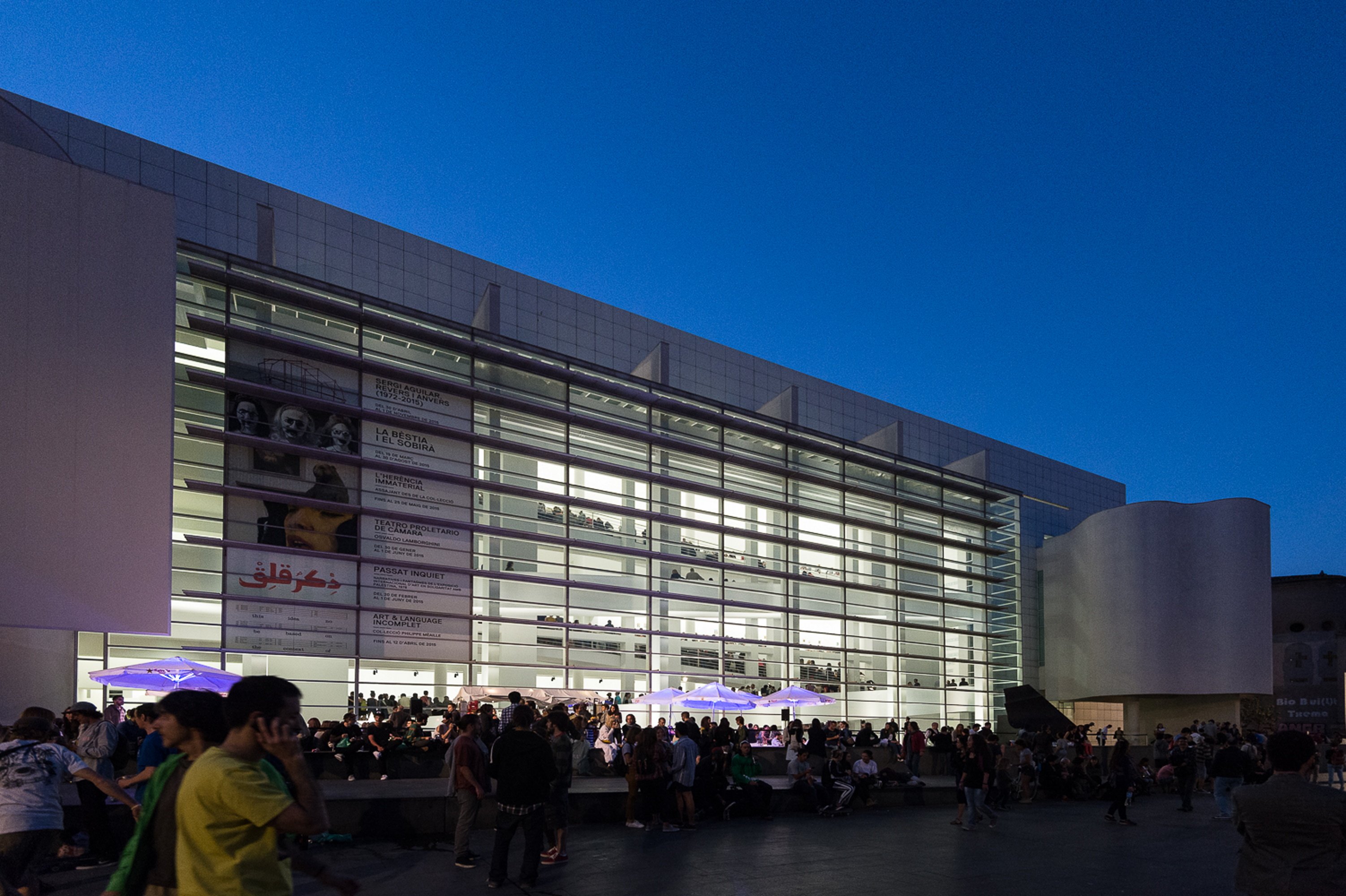 Noche de los Museos en el MACBA .flickr. Miquel Coll, 2015.