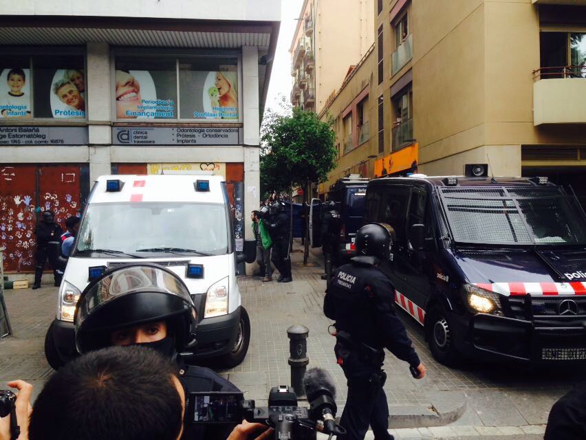 Els okupes del Banc Expropiat, en llibertat amb càrrecs