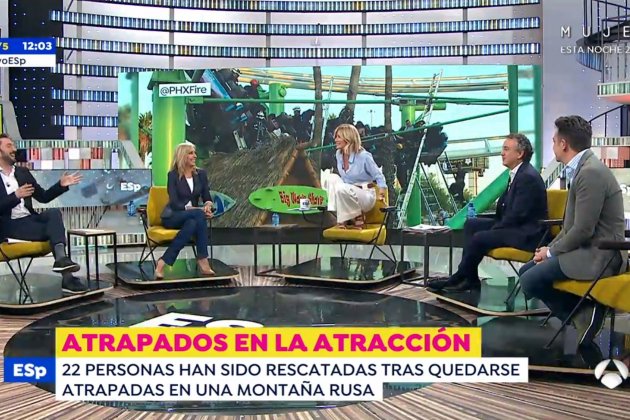 Susanna Griso subida a una silla Antena 3 Susanna Griso subida a una silla Antena 3