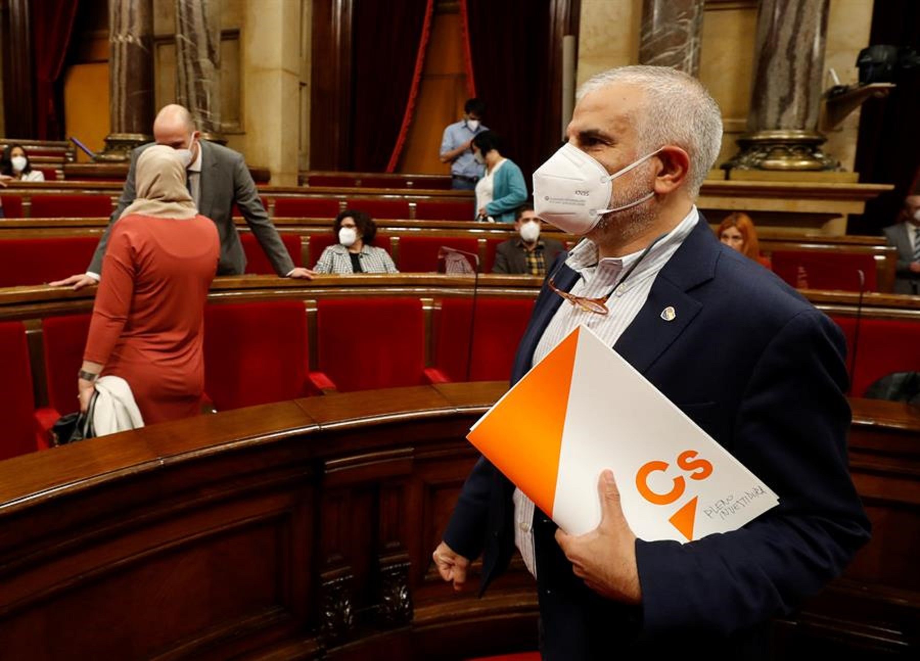 Ciutadans, Vox y PP plantan la toma de posesión de Aragonès
