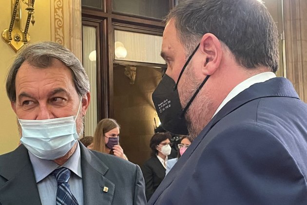 Artur Mas Oriol JUnqueras investidura M.F