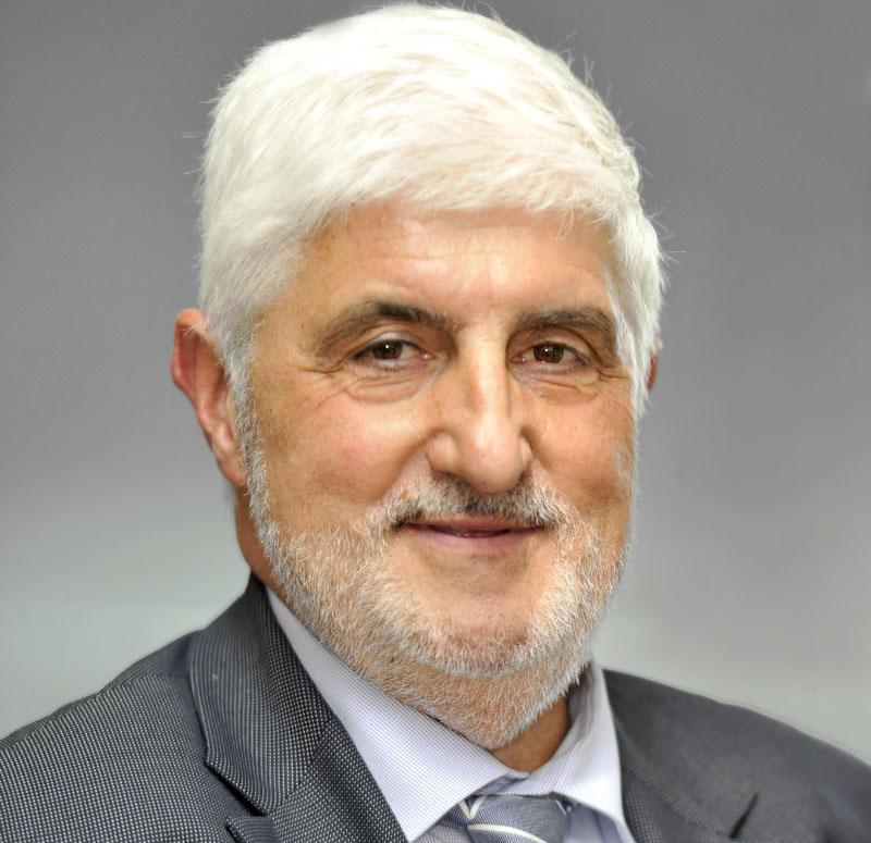 Moraga-Llop: "Para las dos dosis de Astra no se debería firmar consentimiento"