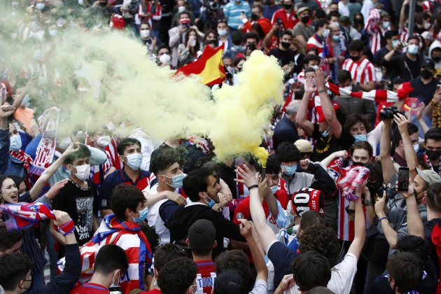 Aficionados Atletico Madrid celebracion Liga EFE