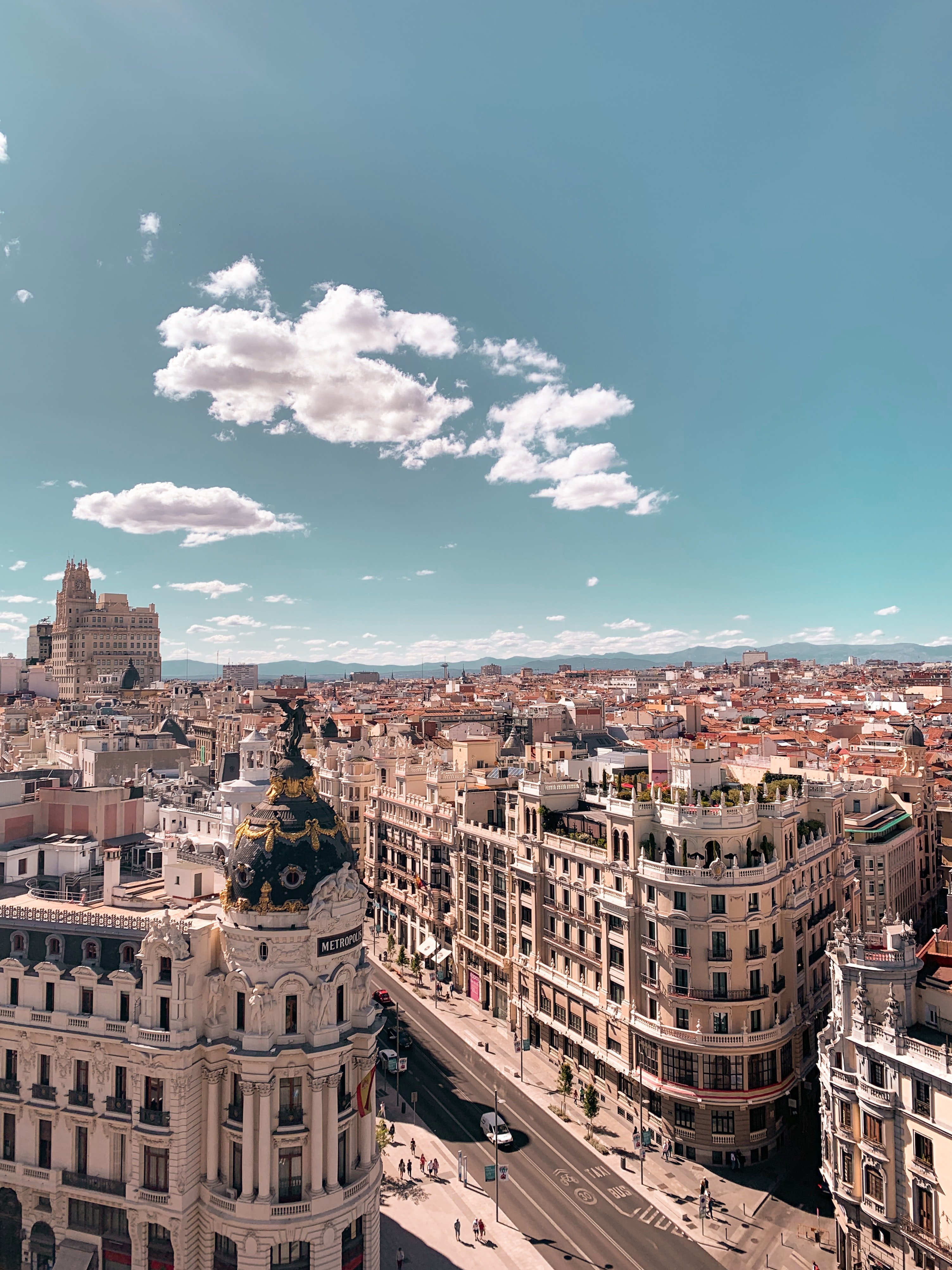 Portades madrilenyes (de l'Atlètic i del PP)