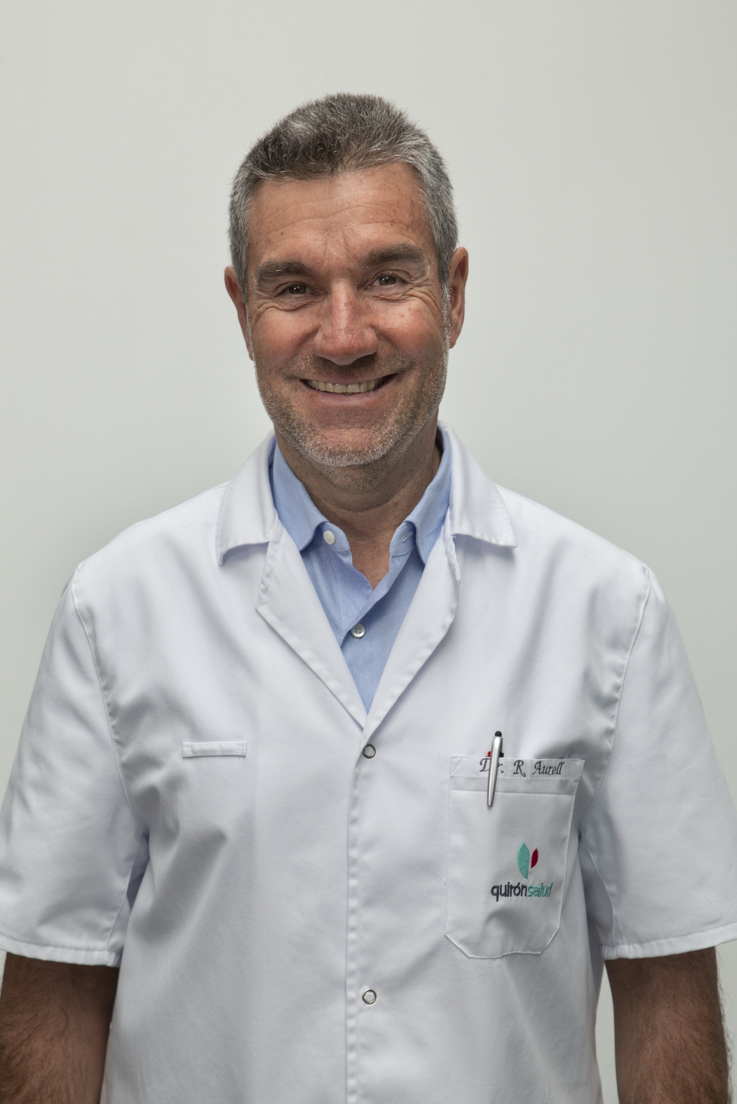 Dr. Ramon Aurell Dr. Ramon Aurell