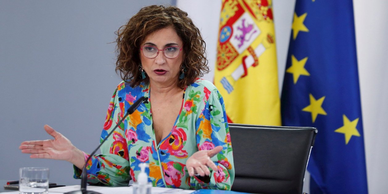 El Gobierno aprueba la rebaja temporal del IVA de la luz del 21 al 10%