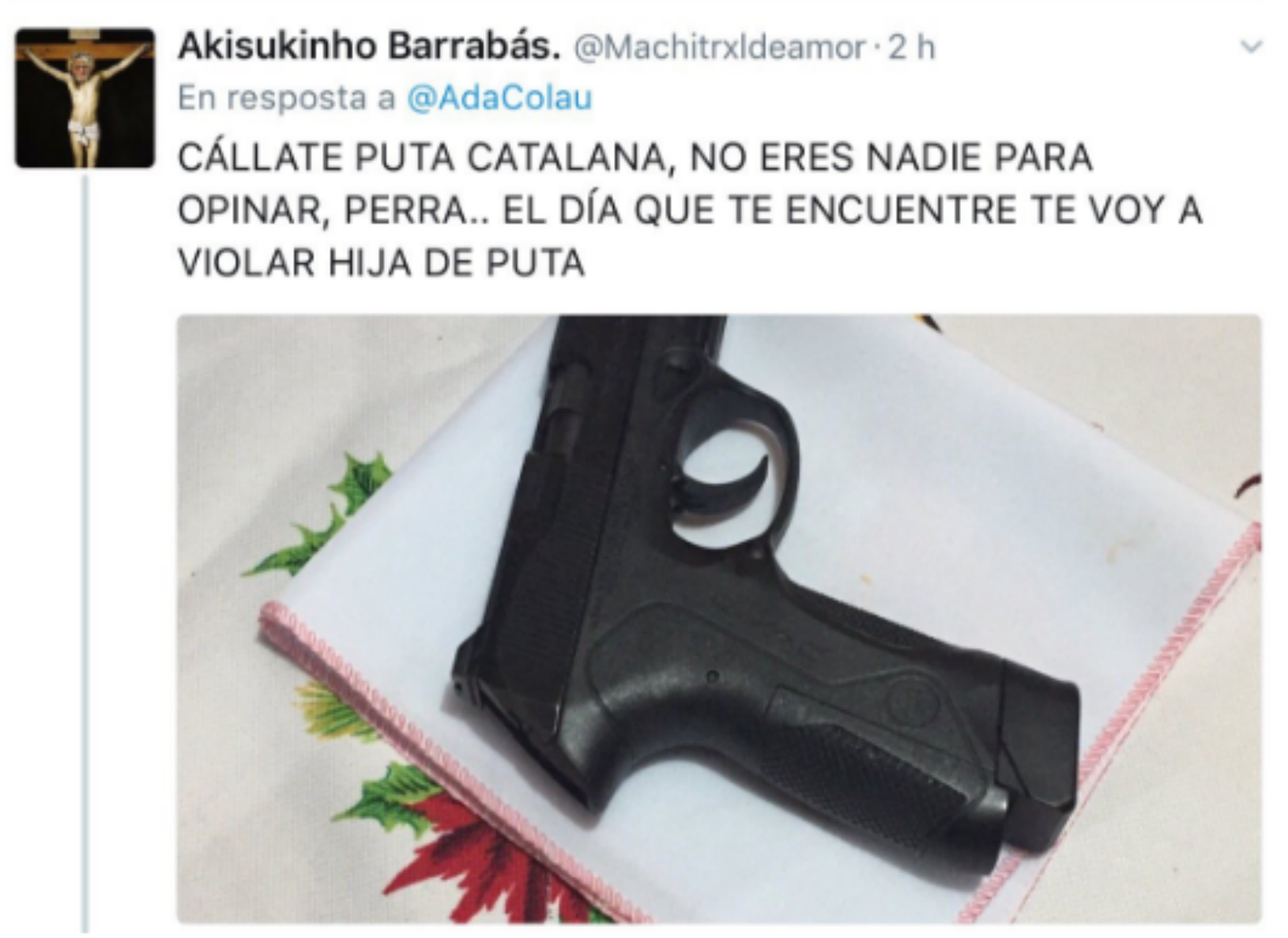 Amenacen a Twitter Colau amb violar-la